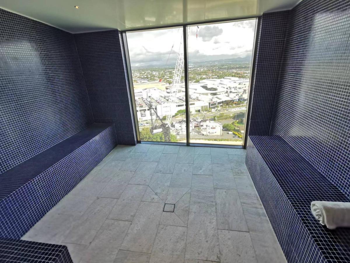 2 Bedroom Luxurious Family Apartment Next To Pacific Fair - Broadbeach Gold Coast Gc22 Eksteriør bilde