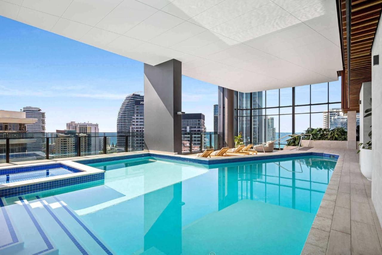 2 Bedroom Luxurious Family Apartment Next To Pacific Fair - Broadbeach Gold Coast Gc22 Eksteriør bilde